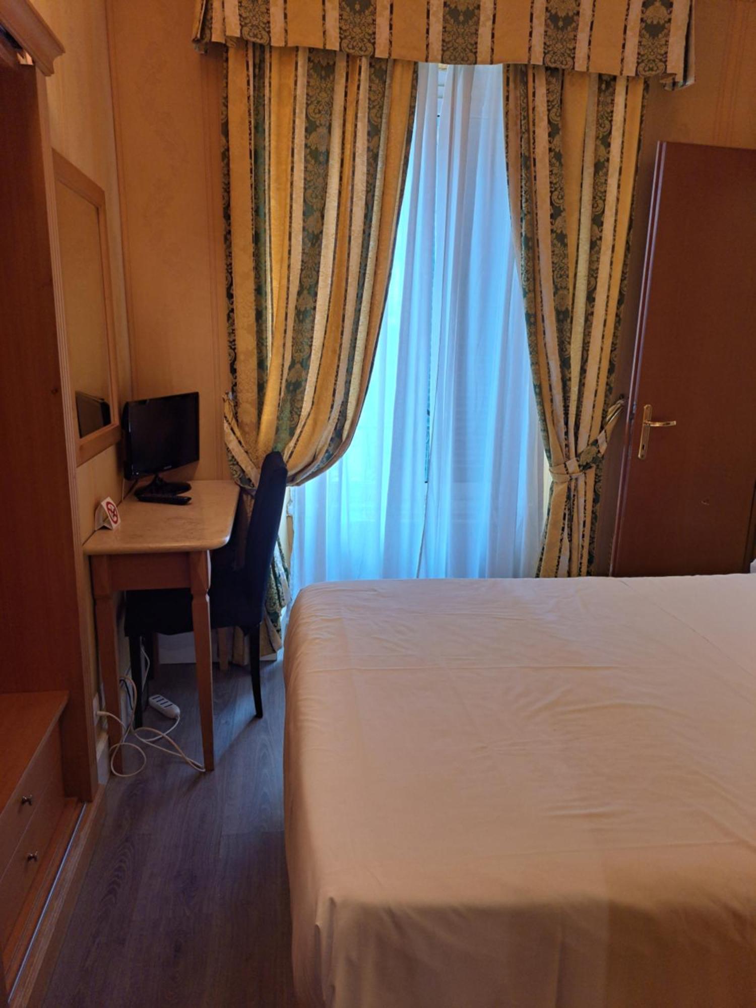 Hotel Dei Quiriti Ρώμη Εξωτερικό φωτογραφία